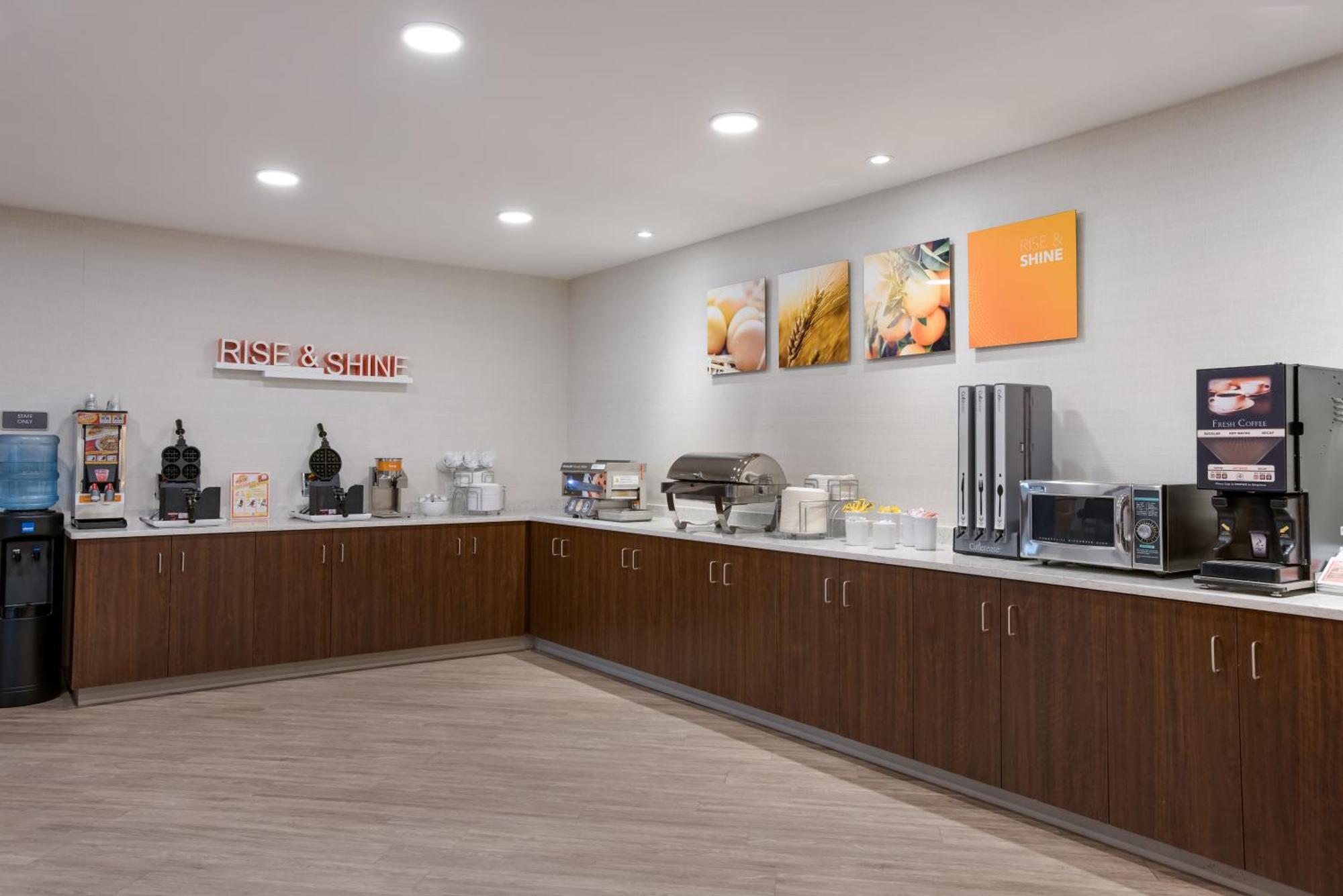 Comfort Inn & Suites 게이로드 외부 사진
